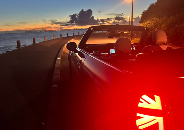 レンタカー画像04